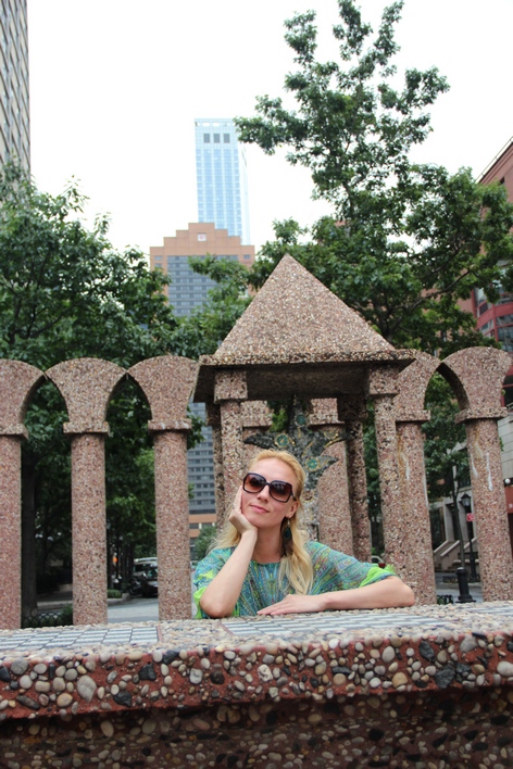 ���-����